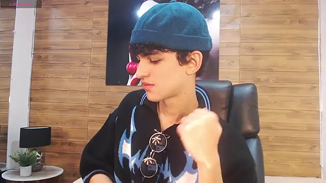 Michaelkoiv online show from 02-21-26, 11:44