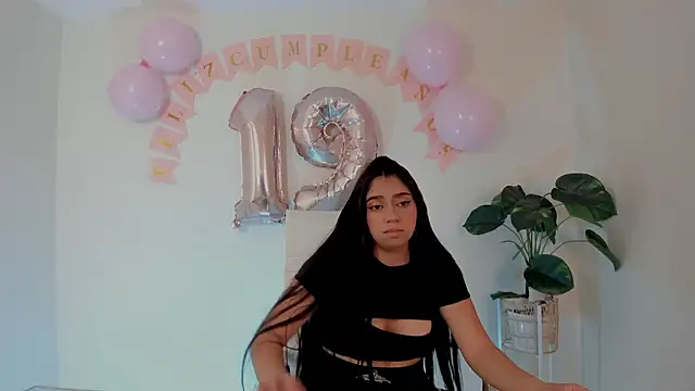 luna cute   online show from 02-21-26, 02:07