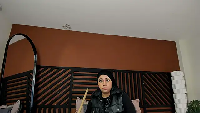 luna cute   online show from 03-08-26, 02:15