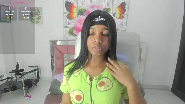 Snapshot of miiyaako_ds chatting on 12-04-25, 09:12 miiyaako ds online show from 12-04-25, 09:12