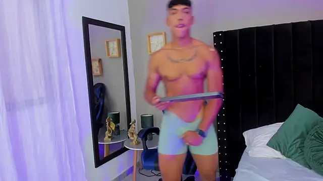 Snapshot of Bryan_robayo5 chatting on 11-26-25, 11:55 Bryan robayo5 online show from 11-26-25, 11:55