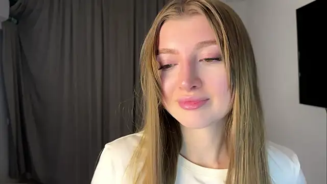 Snapshot of Michell_Rosse chatting on 11-30-25, 07:07 Michell Rosse online show from 11-30-25, 07:07