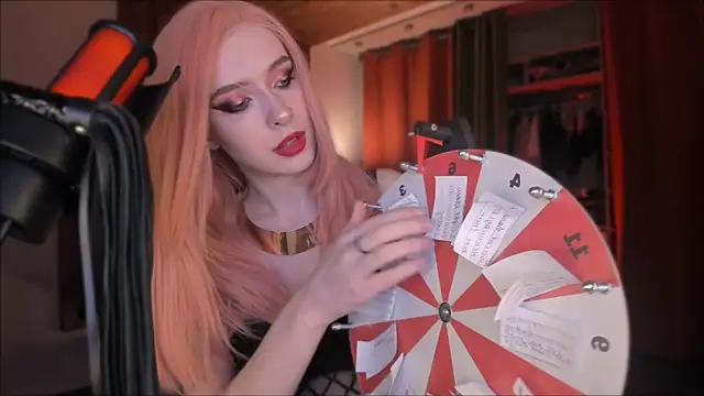 Snapshot of Mistress_Iris chatting on 12-05-25, 09:00 Mistress Iris online show from 12-05-25, 09:00