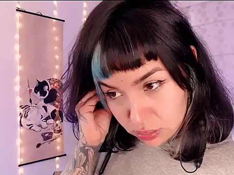 justmartina  online show from 02-24-26, 12:25