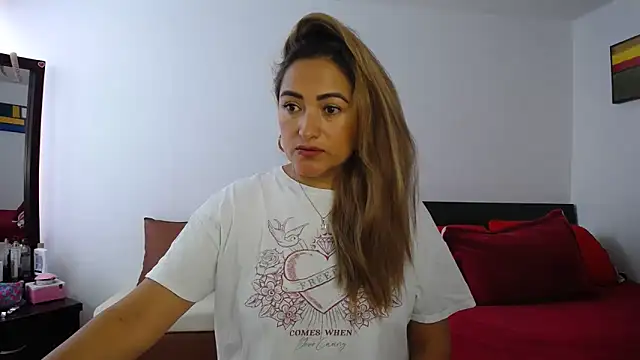 ximenaxcite19 online show from 04-13-26, 12:32