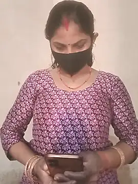 Snapshot of Pooja_bhabhi00 chatting on 12-03-25, 07:27 Pooja bhabhi00 online show from 12-03-25, 07:27