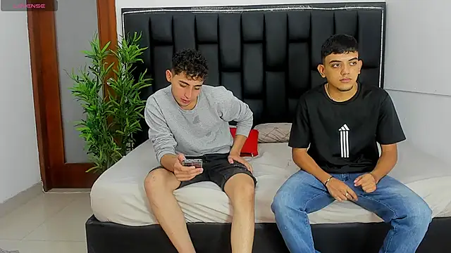 Crazy porkys online show from 04-23-26, 07:16