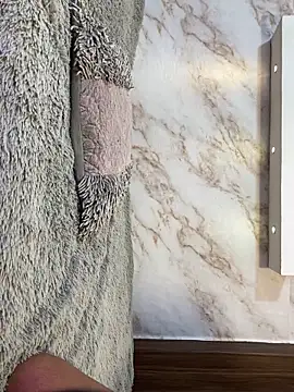 Dakota ferreti  online show from 12-17-25, 02:50