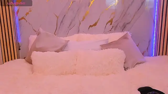 Dakota ferreti  online show from 04-26-26, 09:56