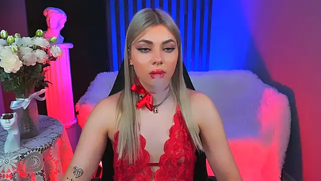 HyileyClark online show from 01-31-26, 07:11