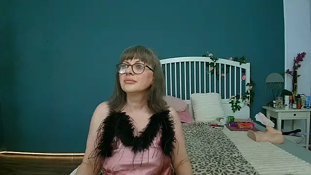 Cougar Milff online show from 07-02-26, 07:53