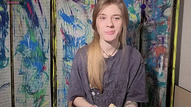 Adell Love online show from 04-21-26, 02:56