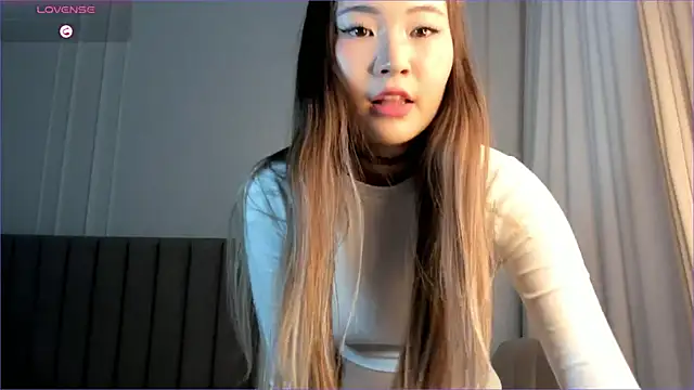 Snapshot of shangrillah chatting on 12-05-25, 02:53 shangrillah online show from 12-05-25, 02:53