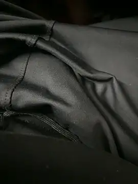 your playboy 00 online show from 12-17-25, 06:58