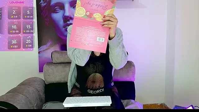 Snapshot of xAngel__Dustx chatting on 12-14-25, 02:22 xAngel Dustx online show from 12-14-25, 02:22