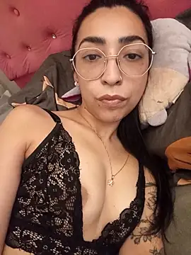 Yani-14 online show from 04-30-26, 11:09