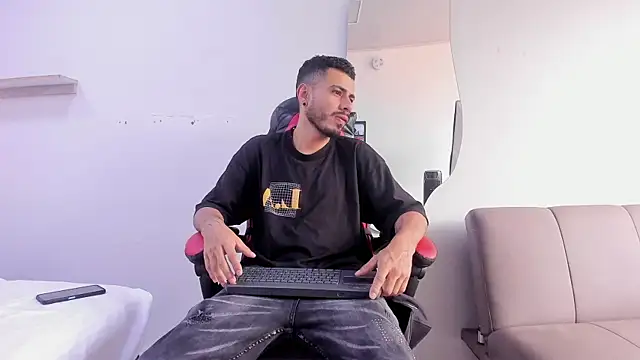 MatthewCullen online show from 02-04-26, 08:03