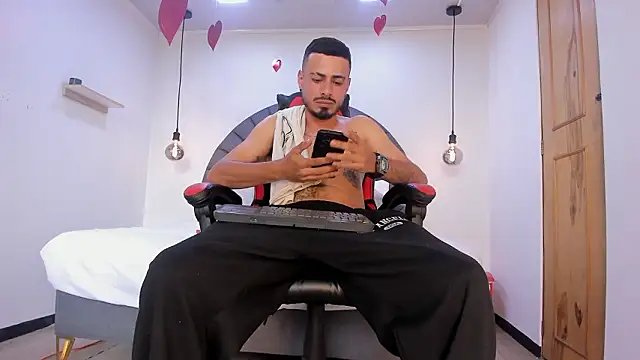 MatthewCullen online show from 03-12-26, 08:59