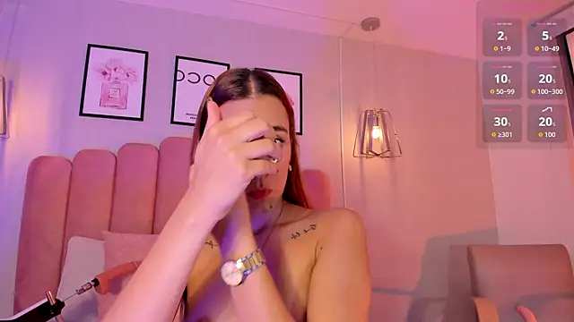 Snapshot of amaia_foxx chatting on 05-15-26, 08:27 amaia foxx online show from 05-15-26, 08:27