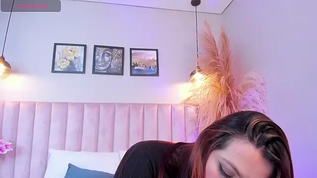 Nina Rouse  online show from 12-03-25, 12:14