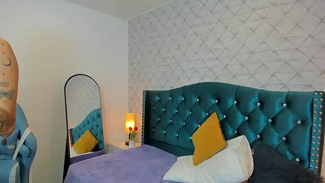 Valery jame online show from 03-27-26, 07:02