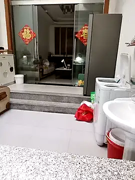 Snapshot of mimi2052 chatting on 11-29-25, 02:36 mimi2052 online show from 11-29-25, 02:36