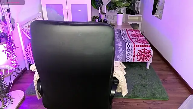 Helga vibe online show from 02-13-26, 04:52