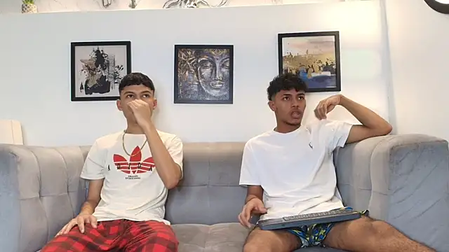 COUPLES BOYS online show from 02-14-26, 01:35