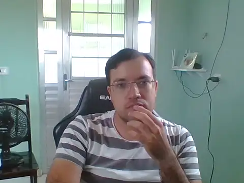 Silvakkfitk online show from 11-30-25, 01:37