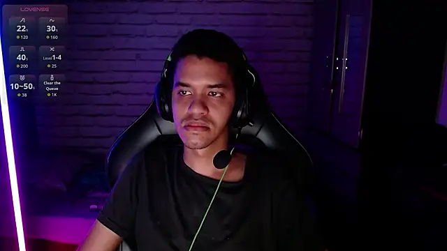 Snapshot of not4work chatting on 03-16-26, 06:17 not4work online show from 03-16-26, 06:17