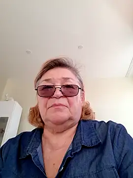 Snapshot of rekelme chatting on 03-09-25, 12:31 rekelme online show from 03-09-25, 12:31