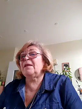 Snapshot of rekelme chatting on 03-21-25, 12:17 rekelme online show from 03-21-25, 12:17