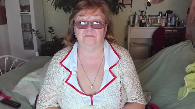 Snapshot of rekelme chatting on 10-04-25, 11:36 rekelme online show from 10-04-25, 11:36