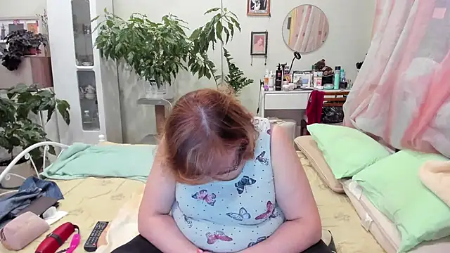 Snapshot of rekelme chatting on 10-25-25, 02:46 rekelme online show from 10-25-25, 02:46