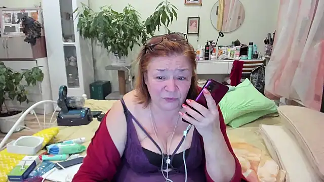 Snapshot of rekelme chatting on 10-28-25, 05:15 rekelme online show from 10-28-25, 05:15