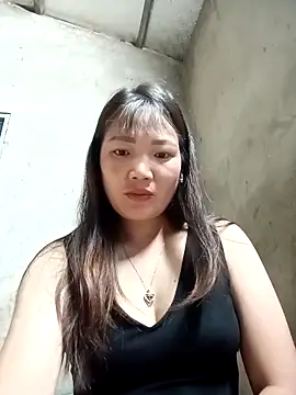 Snapshot of Maymayx2 chatting on 12-04-25, 12:20 Maymayx2 online show from 12-04-25, 12:20