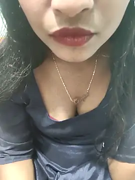 Zoyaa-Zubair online show from 02-10-26, 06:34