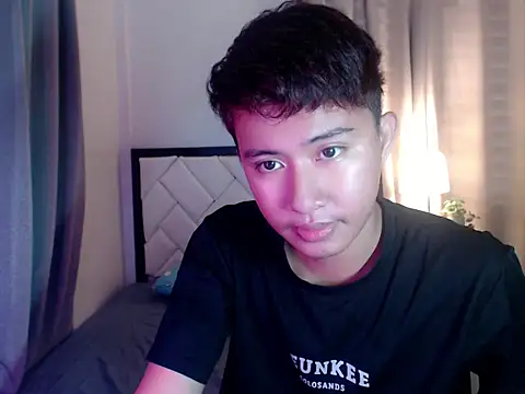 asiantwink0000 online show from 02-18-26, 08:32