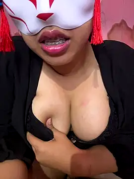 Julia Sari00 online show from 11-27-25, 06:43