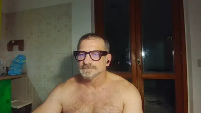 Snapshot of Mauro7788 chatting on 11-28-25, 06:16 Mauro7788 online show from 11-28-25, 06:16