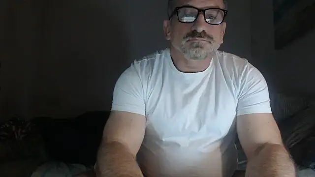 Snapshot of Mauro7788 chatting on 11-28-25, 06:32 Mauro7788 online show from 11-28-25, 06:32