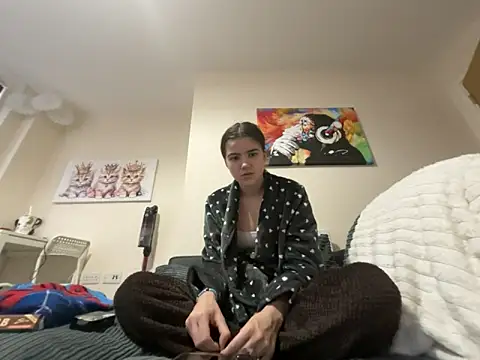 lucyx xx online show from 12-21-25, 02:24