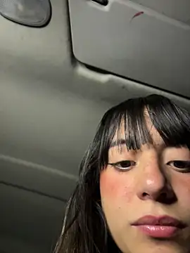 Mia fiire online show from 01-08-26, 01:52