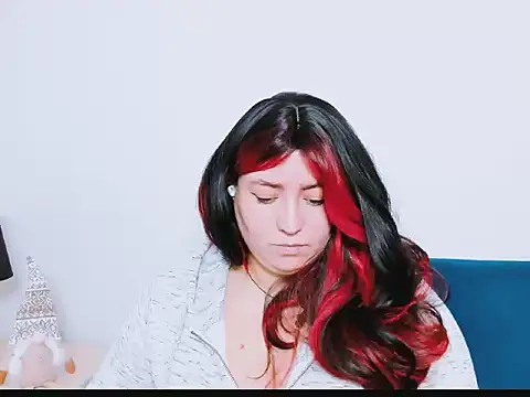 Snapshot of HarperSensual chatting on 12-16-25, 09:25 HarperSensual online show from 12-16-25, 09:25