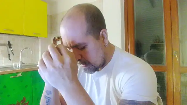 AMIRDIB2025 online show from 12-18-25, 06:03