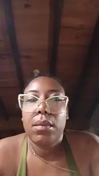 Snapshot of ChanneldelaCroix chatting on 06-01-26, 11:23 ChanneldelaCroix online show from 06-01-26, 11:23