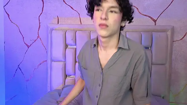 SthepanodiMonaco online show from 03-24-26, 04:17