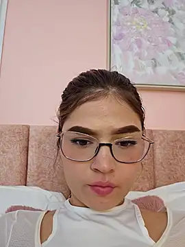 Snapshot of SashaBlake_ chatting on 12-13-25, 10:37 SashaBlake online show from 12-13-25, 10:37