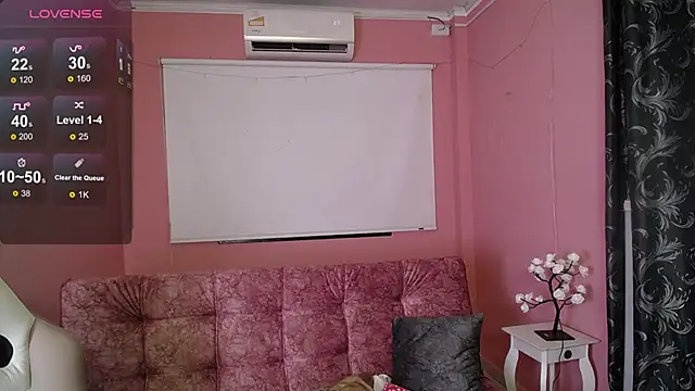 Snapshot of chabelita_165 chatting on 02-09-26, 07:51 chabelita 165 online show from 02-09-26, 07:51