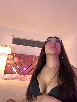 Snapshot of Dafne_se chatting on 12-02-25, 01:33 Dafne se online show from 12-02-25, 01:33